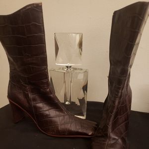 Burgundy Crock Print Boots